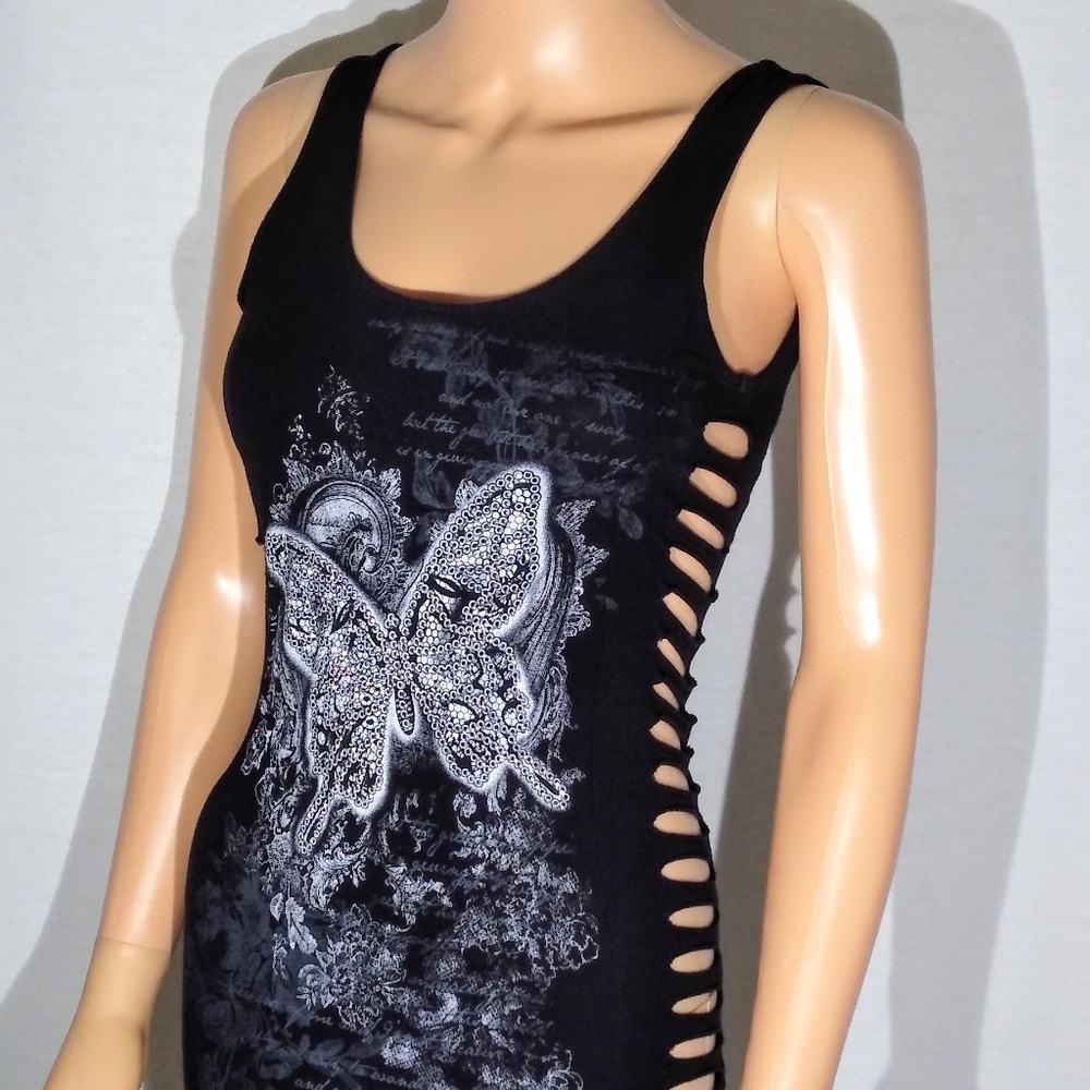 Tee-Shirt Material Butterfly Design & Sequins Top